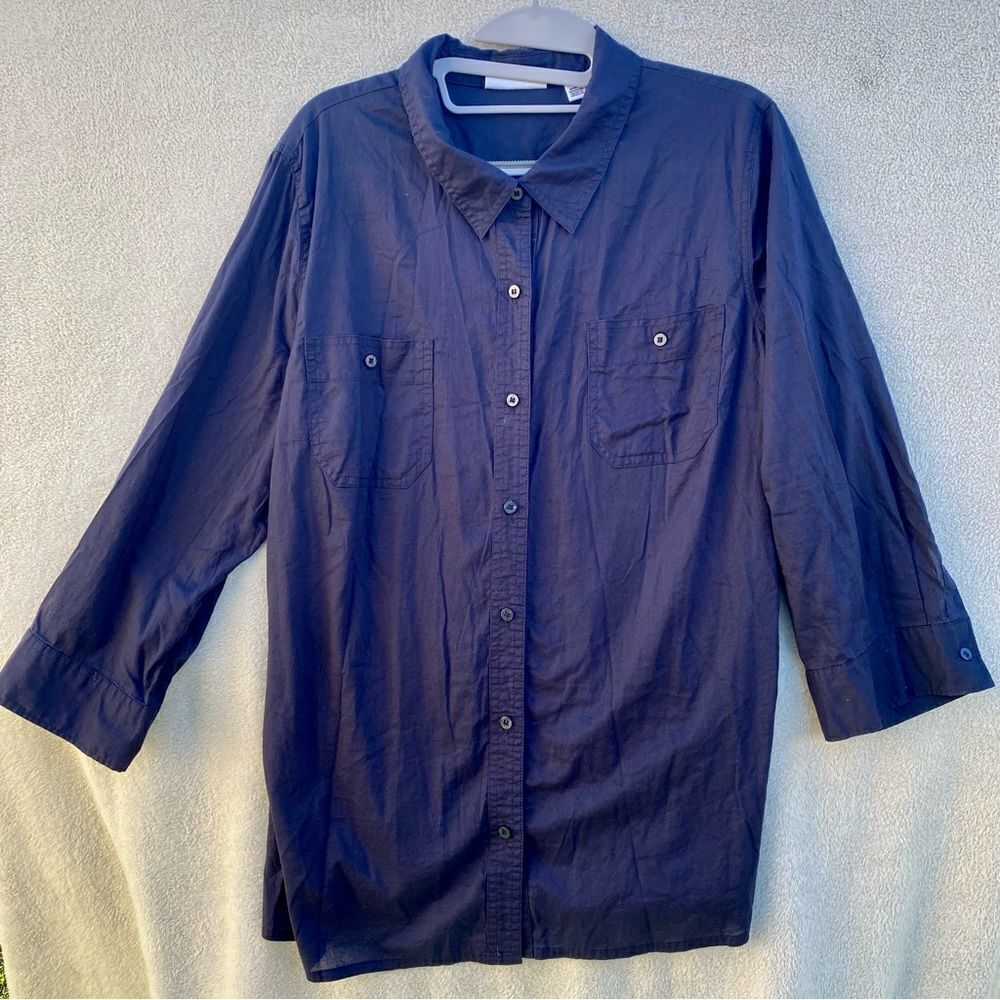 St. John’s Bay blk Womens button up shirt with pockets and long sleeves like new